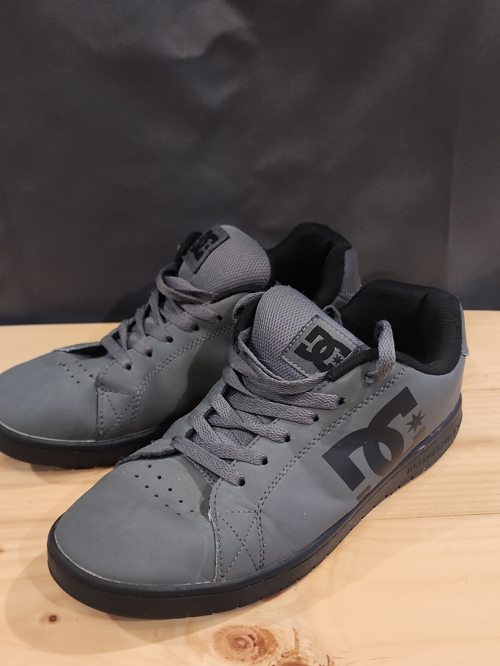 DC Men’s Gray Low-Top Skate Sneakers
